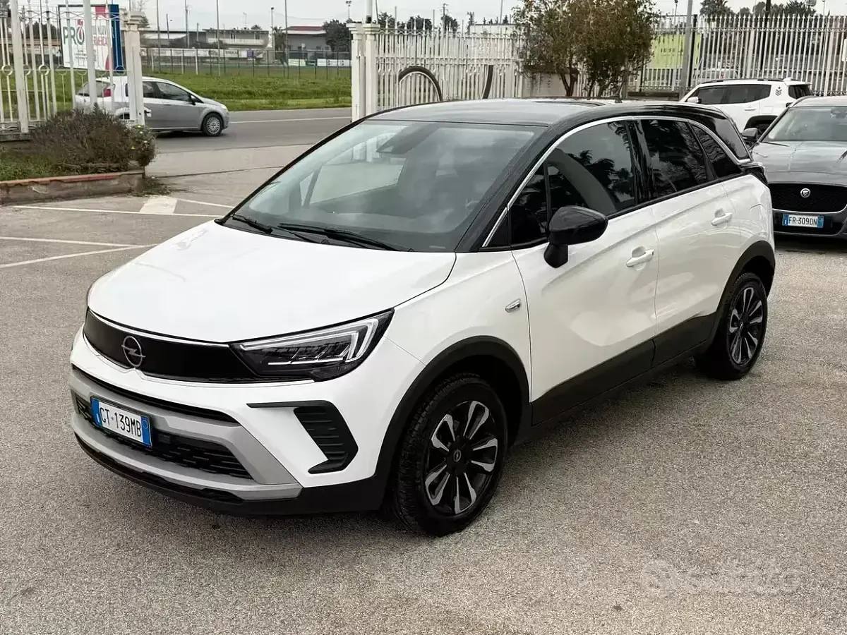 Usata Opel Crossland 131 CV (96 kW) 2024 Bianco SUV