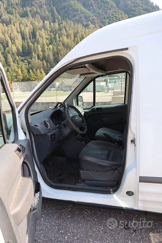 Usata Ford Transit Connect 2011 Bianco Monovolume