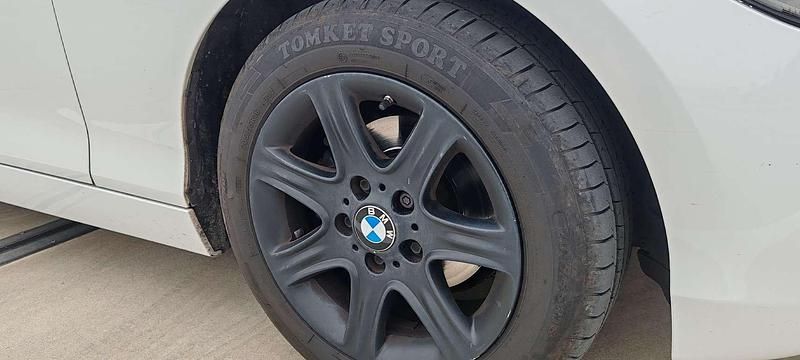 Usata BMW 118 143 CV (105 kW) 2014 Bianco Utilitaria