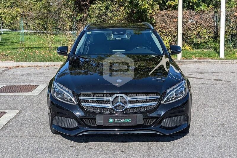 Usata Mercedes C200 136 CV (100 kW) 2016 Nero Berlina