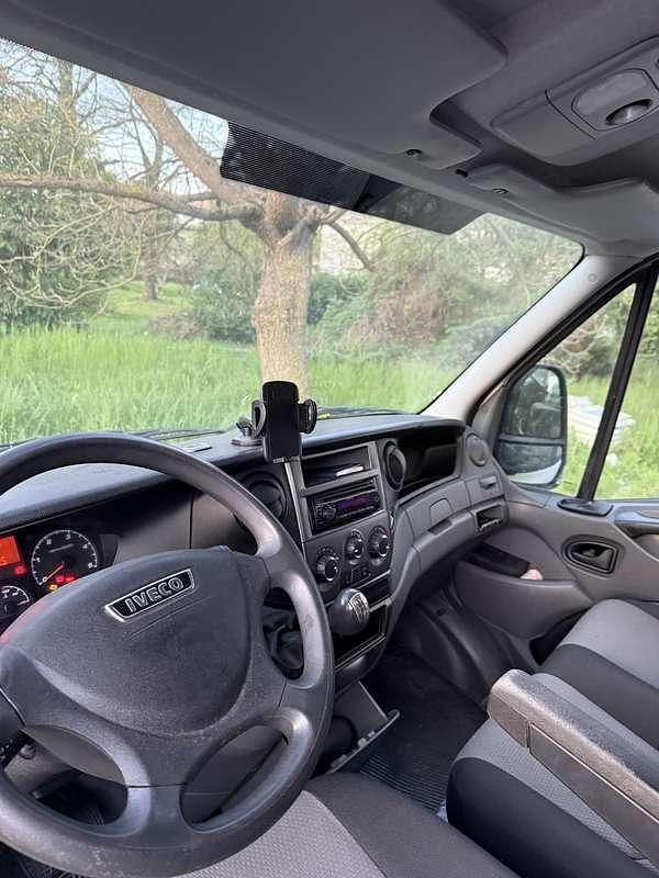 Usata Iveco Daily 145 CV (106 kW) 2014 Furgone