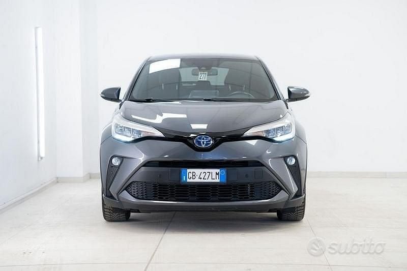 Usata Toyota C-HR Trend 122 CV (89 kW) 2020 Other SUV