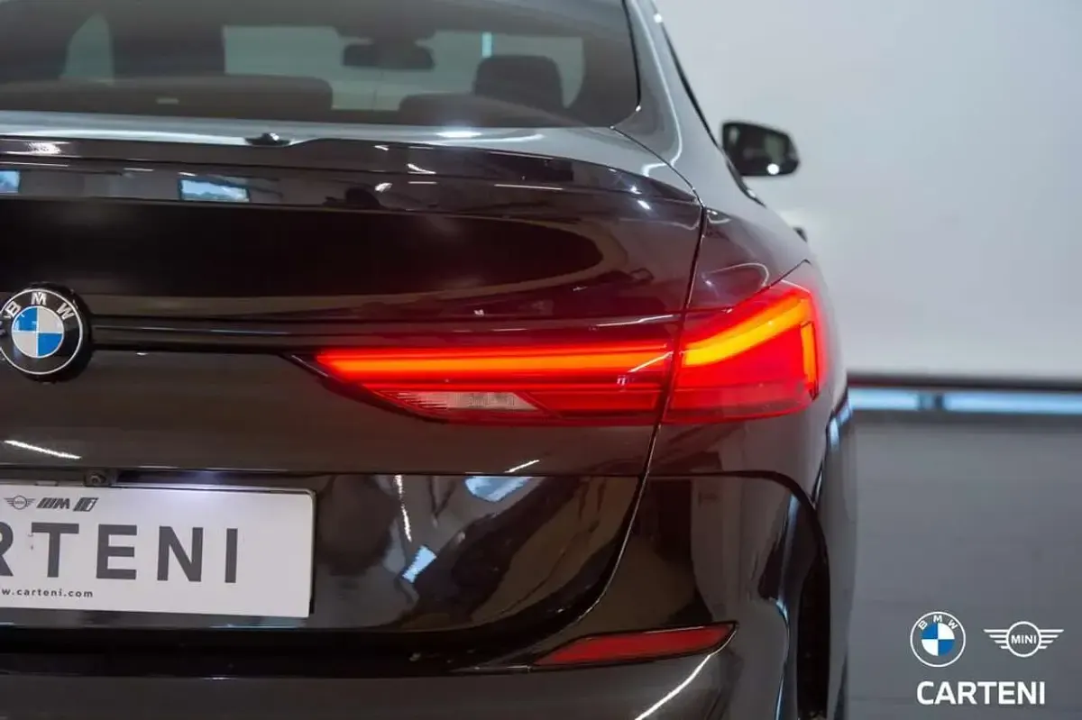 Usata BMW 218 Gran Coupé M Sport 150 CV (110 kW) 2022 Black sapphire metallizzato Coupé