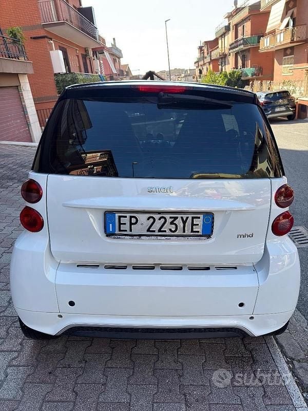 Usata Smart ForTwo Coupé Pulse 71 CV (52 kW) 2012 Bianco Coupé