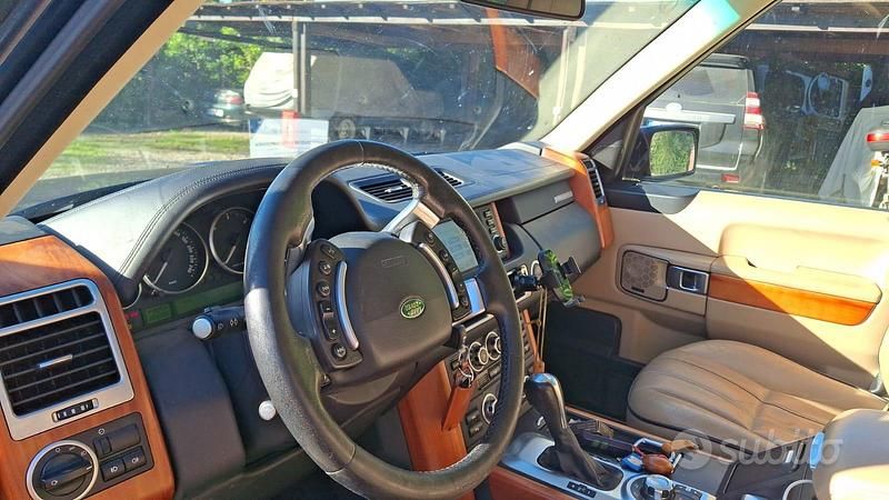 Usata Land Rover Range Rover 272 CV (200 kW) 2008 Nero SUV