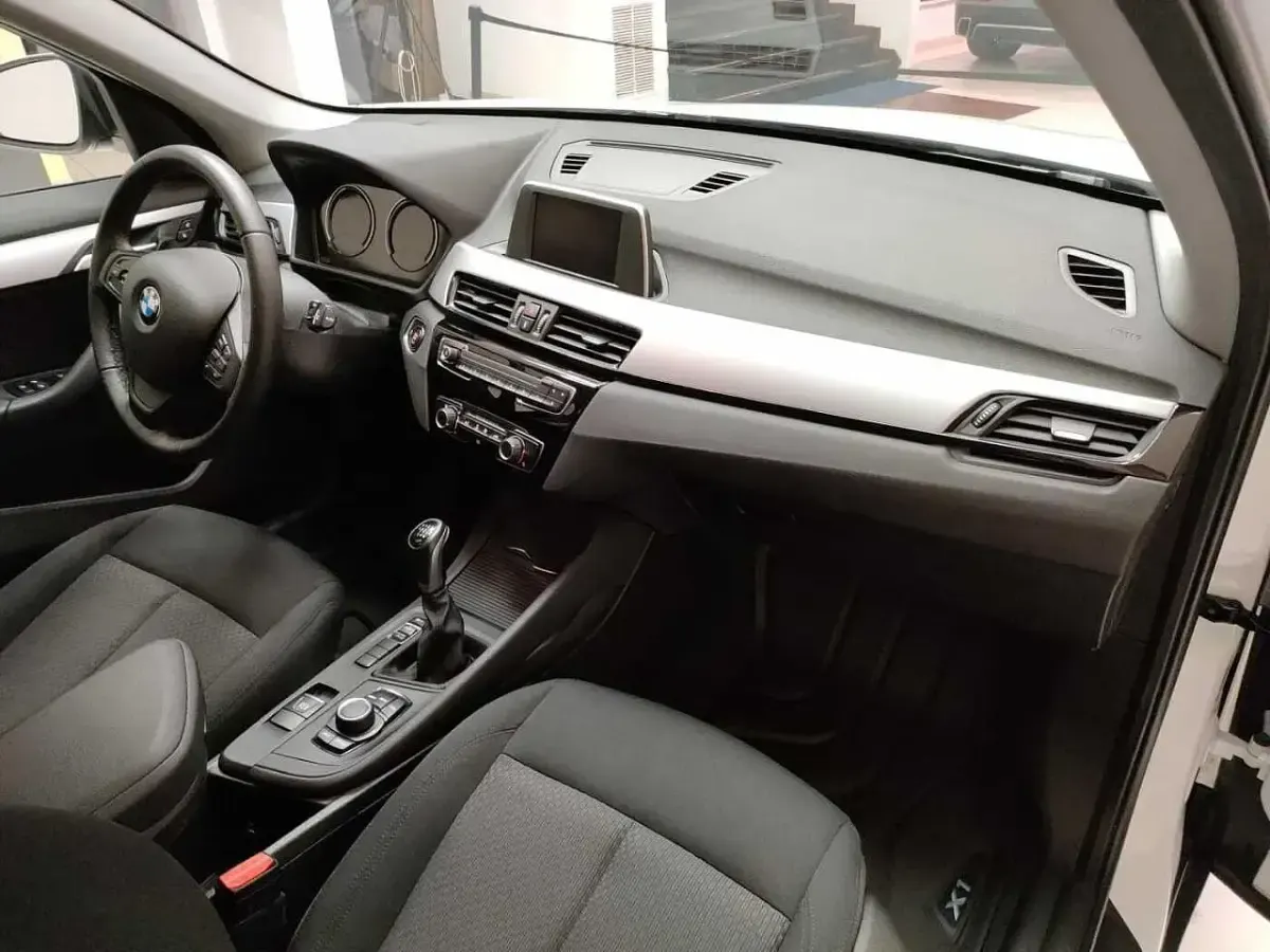 Usata BMW X1 Advantage 116 CV (85 kW) 2021 Bianco SUV