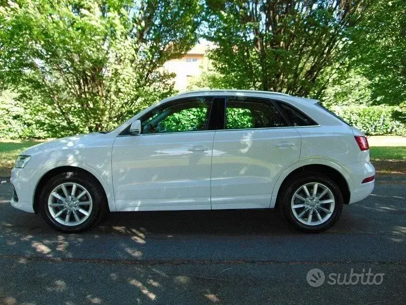 Usata Audi Q3 Ambiente 150 CV (110 kW) 2016 Bianco SUV