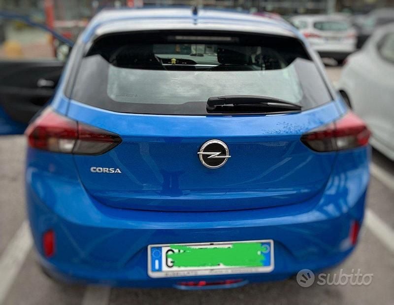 Usata Opel Corsa 101 CV (74 kW) 2022 Blu Utilitaria