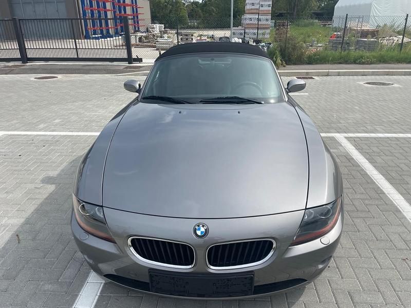 Usata BMW Z4 192 CV (141 kW) 2003 Grigio Cabrio