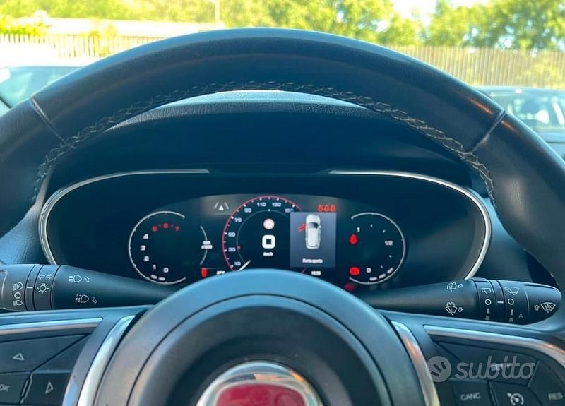 Usata Fiat Tipo Cross 95 CV (69 kW) 2022 Bianco Berlina