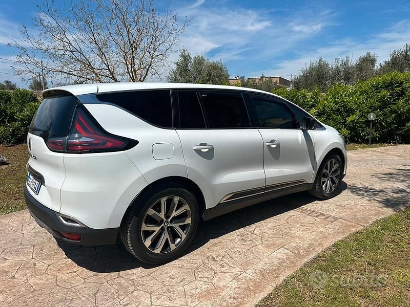 Usado Renault Espace Intens 160 CV (117 kW) 2016 Monovolumen