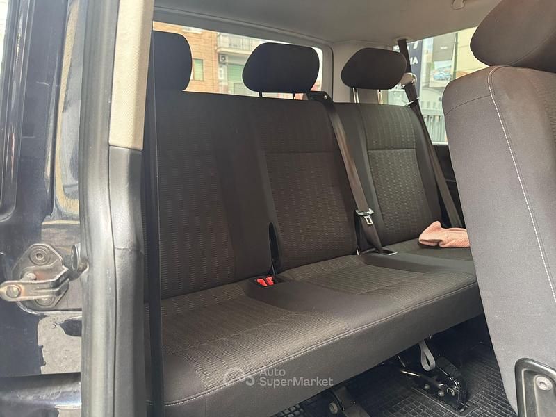 Usata VW Caravelle 151 CV (111 kW) 2018 Blu Monovolume