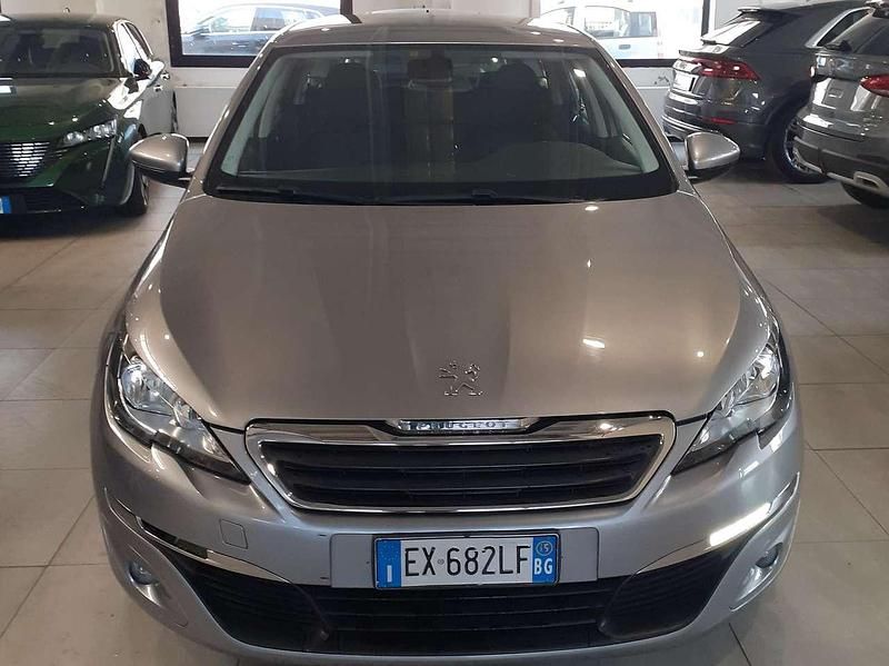 Usata Peugeot 308 SW Allure 114 CV (83 kW) 2015 Grigio argento Station wagon