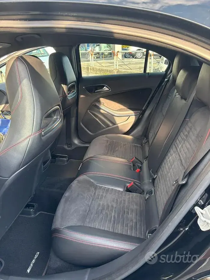 Usata Mercedes A200 156 CV (114 kW) 2014 Nero Utilitaria