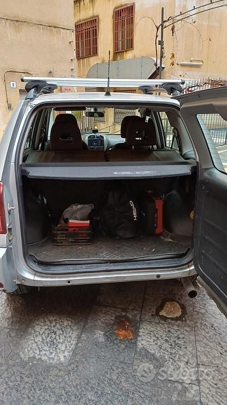 Usata Toyota RAV4 116 CV (85 kW) 2005 Grigio SUV