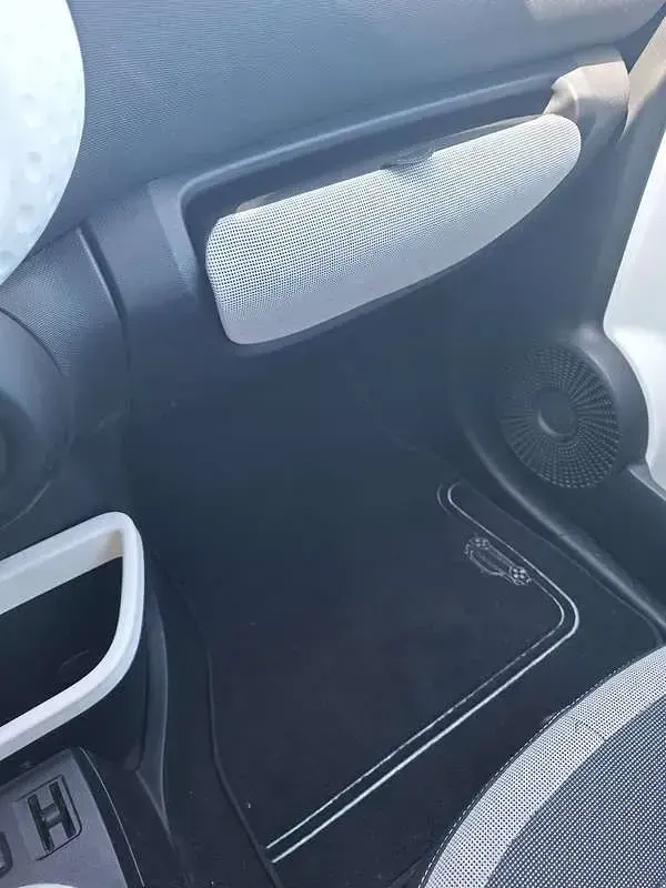 Usata Renault Twingo SE 69 CV (50 kW) 2018 Bianco Utilitaria
