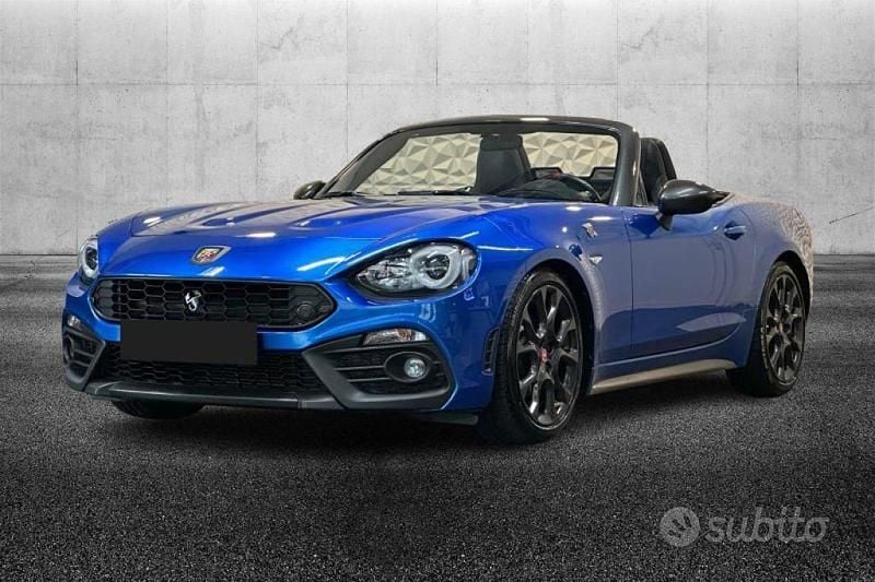 Usata Abarth 124 Spider 170 CV (125 kW) 2016 Blu/azzurro Cabrio