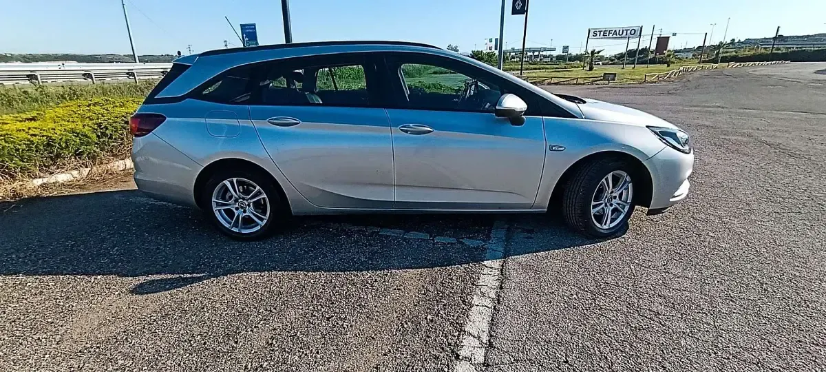Usata Opel Astra 101 CV (74 kW) 2017 Station wagon