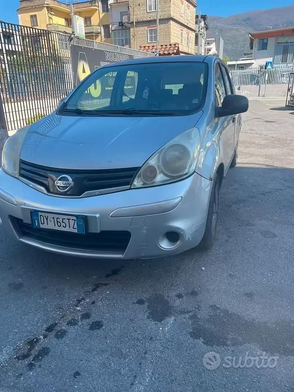 Usata Nissan Note 88 CV (64 kW) 2009 Grigio Utilitaria
