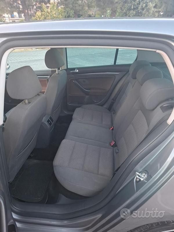 Usata VW Golf VI Sportline 140 CV (102 kW) 2008 Utilitaria