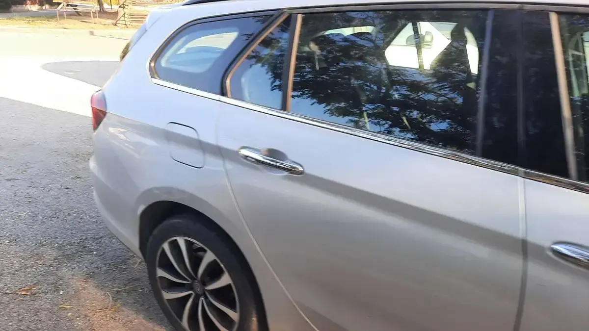 Usata Fiat Tipo Business 120 CV (88 kW) 2019 Grigio Station wagon