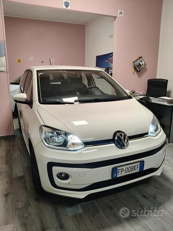 Usata VW up! 59 CV (43 kW) 2018 Bianco Utilitaria