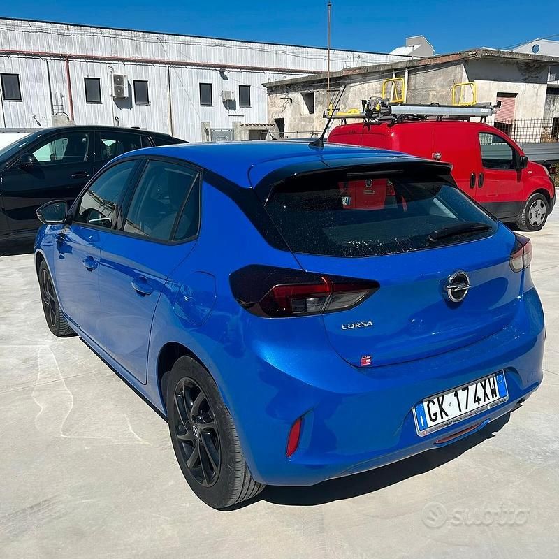 Usata Opel Blitz Edition 74 CV (54 kW) 2022 Blu Berlina