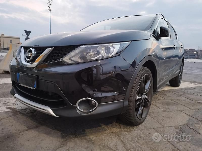 Usata Nissan Qashqai Black Edition 130 CV (95 kW) 2017 Nero SUV