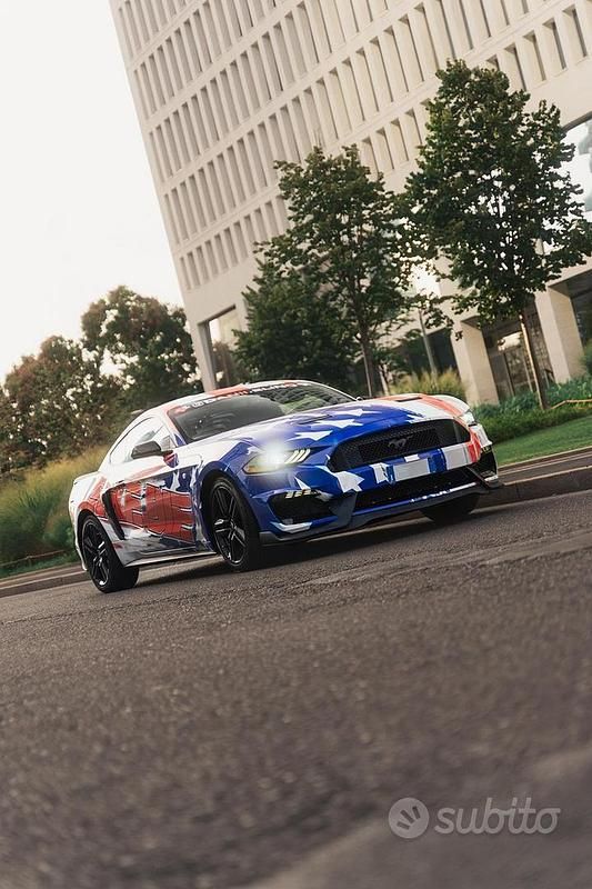 Usata Ford Mustang Fastback 317 CV (233 kW) 2018 Bianco Coupé