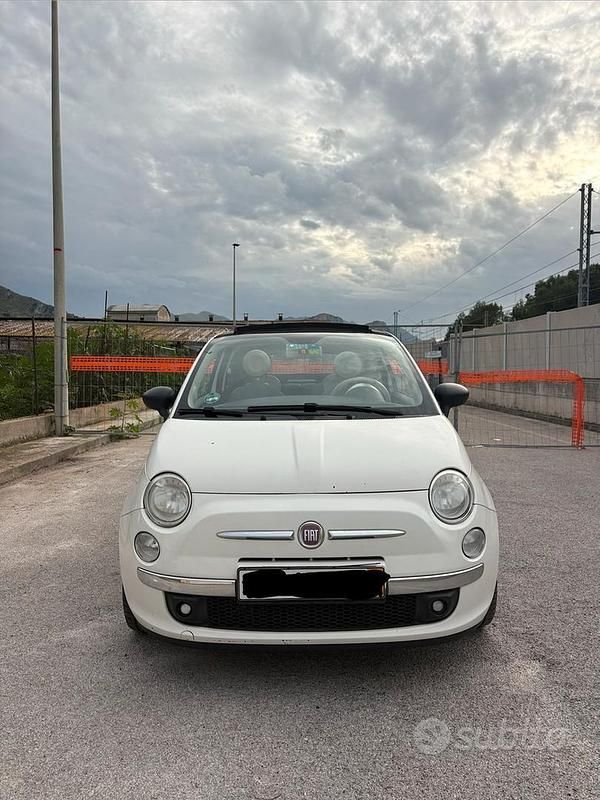 Bianco Usata 2011 Fiat 500 Cabrio | 6999 € - Immagine 1/4