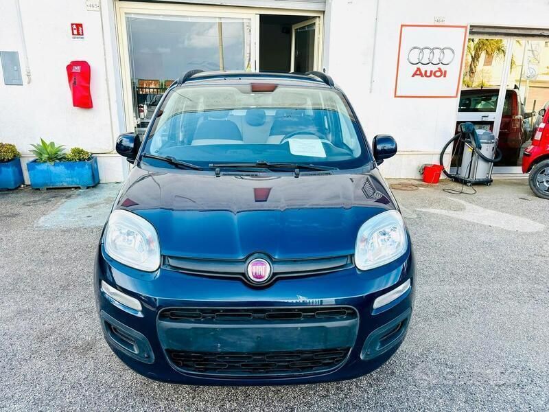 Usata Fiat Panda Easy 69 CV (50 kW) 2012 Blu/azzurro Utilitaria