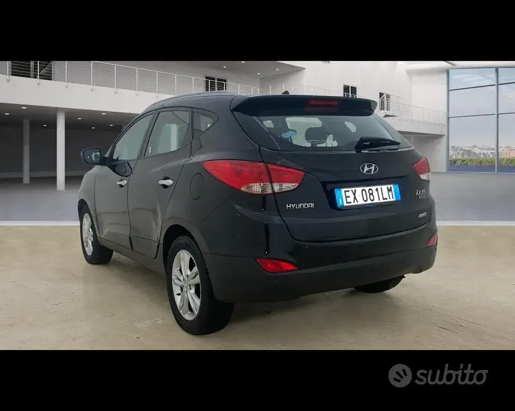 Usata Hyundai ix35 Comfort 136 CV (100 kW) 2014 Nero metallizzato SUV