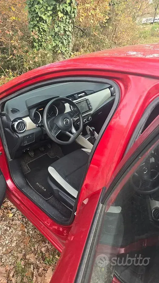 Usata Nissan Micra 90 CV (66 kW) 2020 Rosso Utilitaria