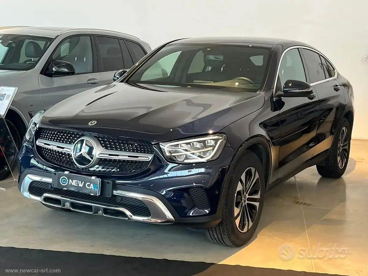 Usata Mercedes GLC200 197 CV (144 kW) 2022 Nero SUV