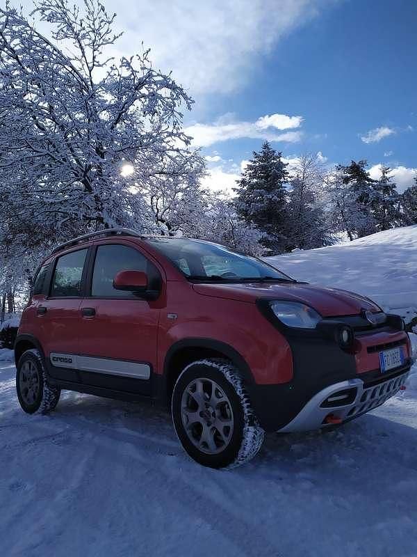 Usata Fiat Panda 4x4 S 95 CV (69 kW) 2017 Utilitaria