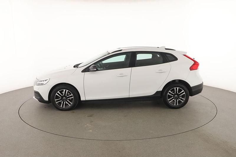 Usata Volvo V40 CC Business Edition 120 CV (88 kW) 2018 Bianco Station wagon