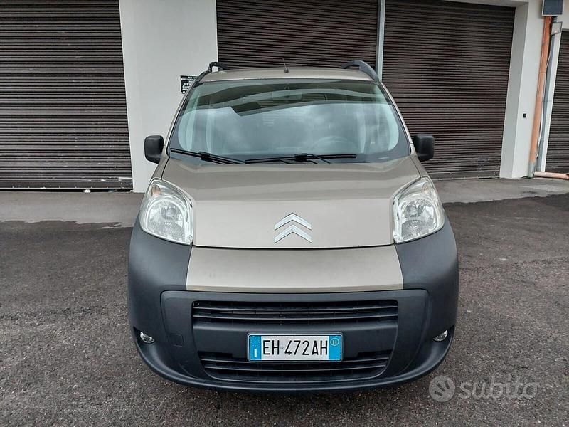 Giallo Usata 2011 Citroën Nemo Monovolume | 4500 € (Buon prezzo) - Immagine 1/4