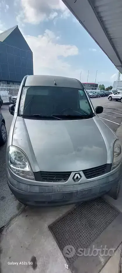 Usata Renault Kangoo 82 CV (60 kW) 2007 Monovolume