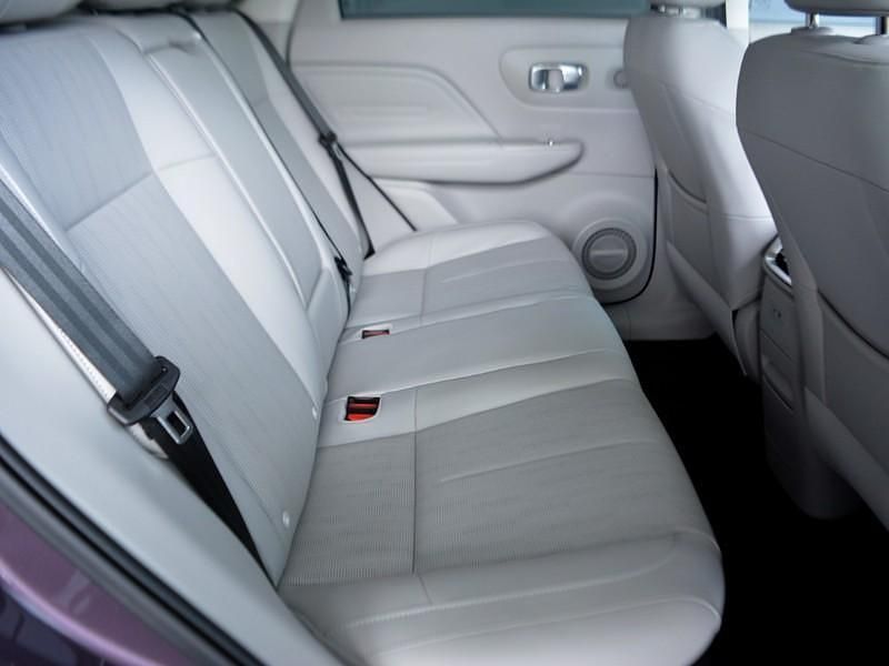 Nuova Leapmotor B10 69 kW (95 CV) 2026 Lilla SUV