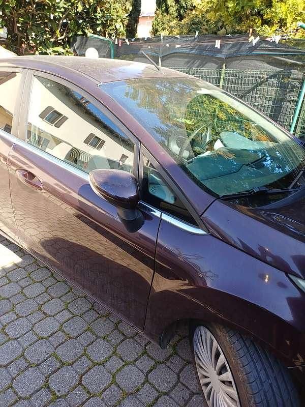 Usata Ford Fiesta Titanium 97 CV (71 kW) 2010 Utilitaria