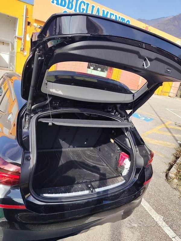 Gebraucht BMW X2 136 PS (100 kW) 2022 Schwarz SUV