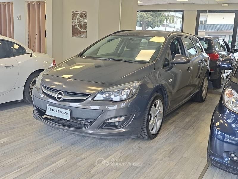 Usata Opel Astra Cosmo 140 CV (102 kW) 2015 Grigio Station wagon