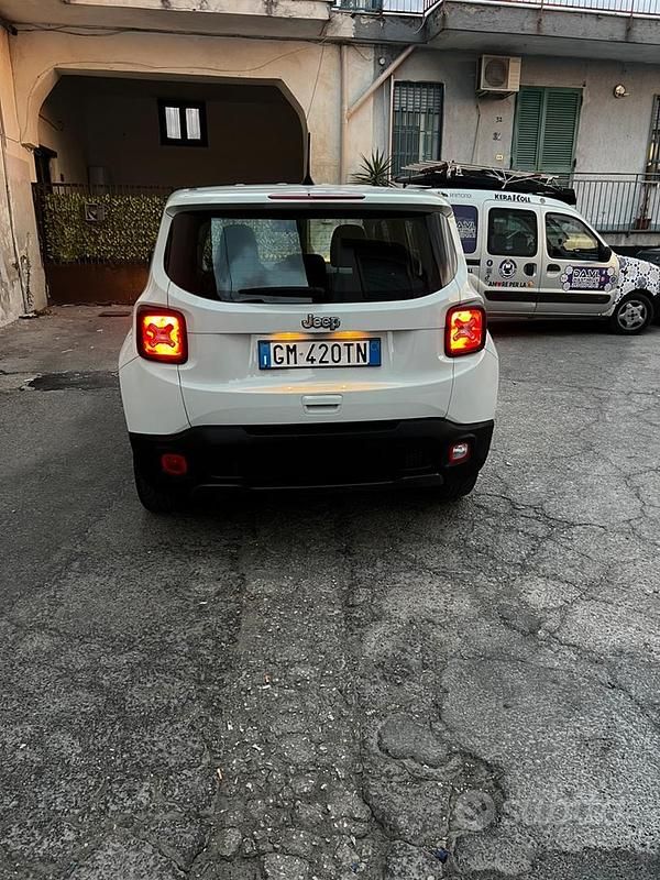 Usata Jeep Renegade 120 CV (88 kW) 2023 Bianco SUV
