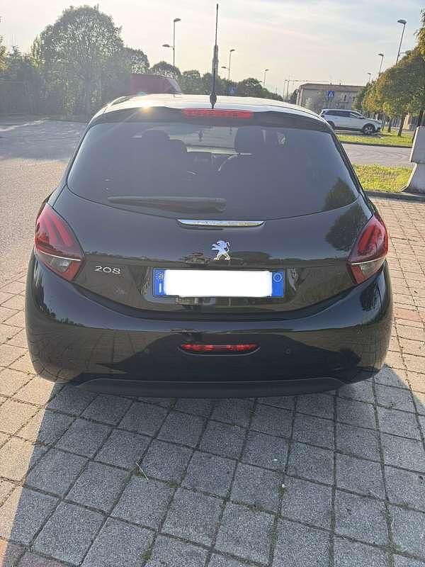 Usata Peugeot 208 Allure 75 CV (55 kW) 2018 Utilitaria