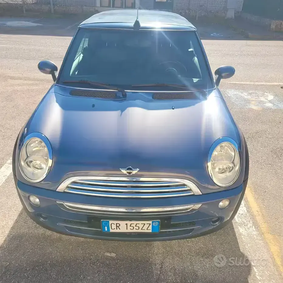 Usata Mini Cooper Cabriolet 116 CV (85 kW) 2004 Bluazzurro Cabrio