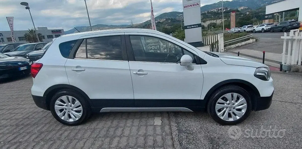 Usata Suzuki SX4 S-Cross Cool 111 CV (81 kW) 2019 Bianco SUV