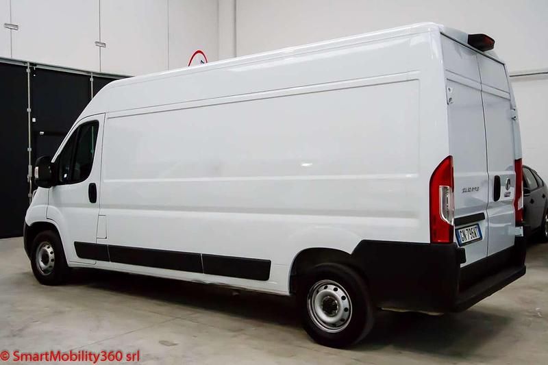 Usata Fiat Ducato 140 CV (102 kW) 2023 Bianco Furgone