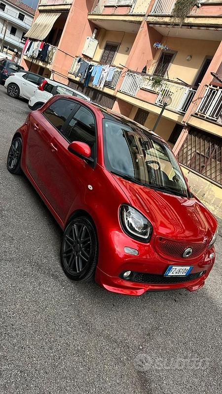 Usata Smart ForFour 90 CV (66 kW) 2019 Utilitaria