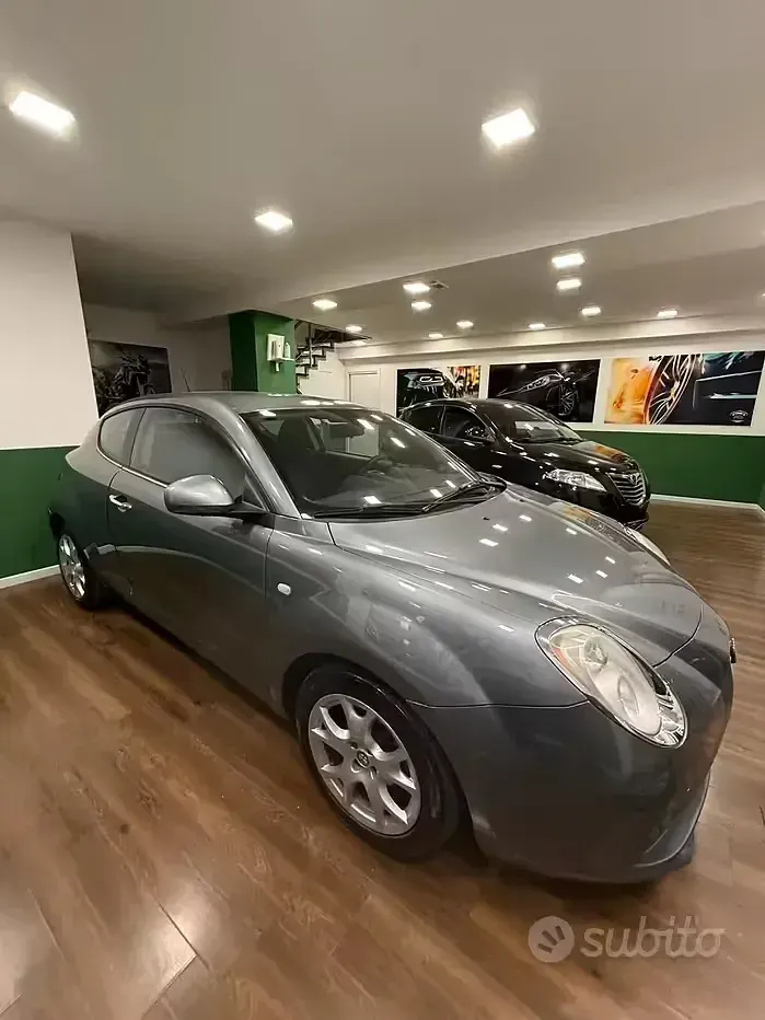 Usata Alfa Romeo MiTo 95 CV (69 kW) 2012 Grigio Utilitaria