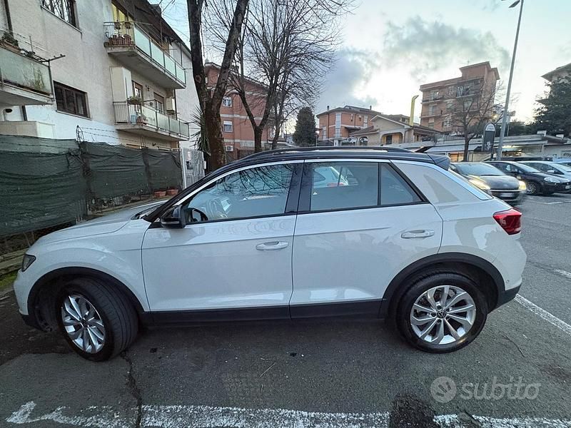 Usata VW T-Roc 150 CV (110 kW) 2023 SUV